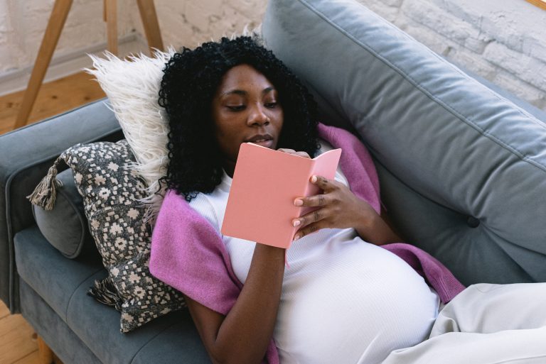 5 Best Parenting Books for New Parents