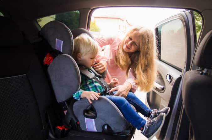 Free car seat programs in Hawaii (2022): The Ultimate Guide